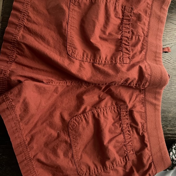 Shorts - Picture 2 of 3